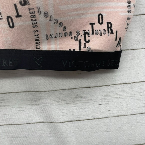 Victoria's Secret Bra Women’s Size 34C  T-shirt Lightly Lined Wireless Logo Pink - Picture 3 of 9
